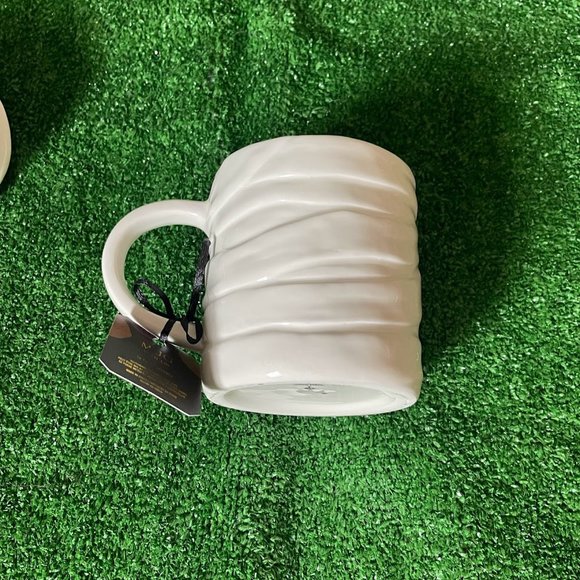 Halloween Mummy sculpted Coffee or Soup Ceramic MUG with lid 18 Fl Oz NEW - Picture 6 of 8